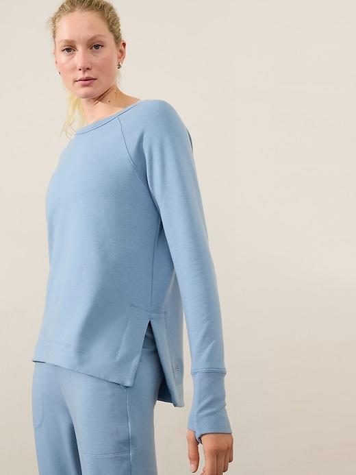 Coaster Luxe Recover Sweatshirt Product Image