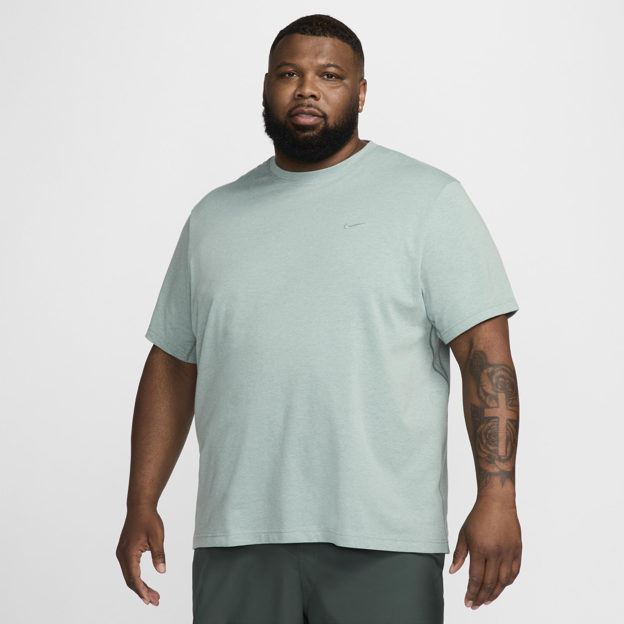 Nike Primary Men's Dri-FIT Short-Sleeve Versatile Top Product Image