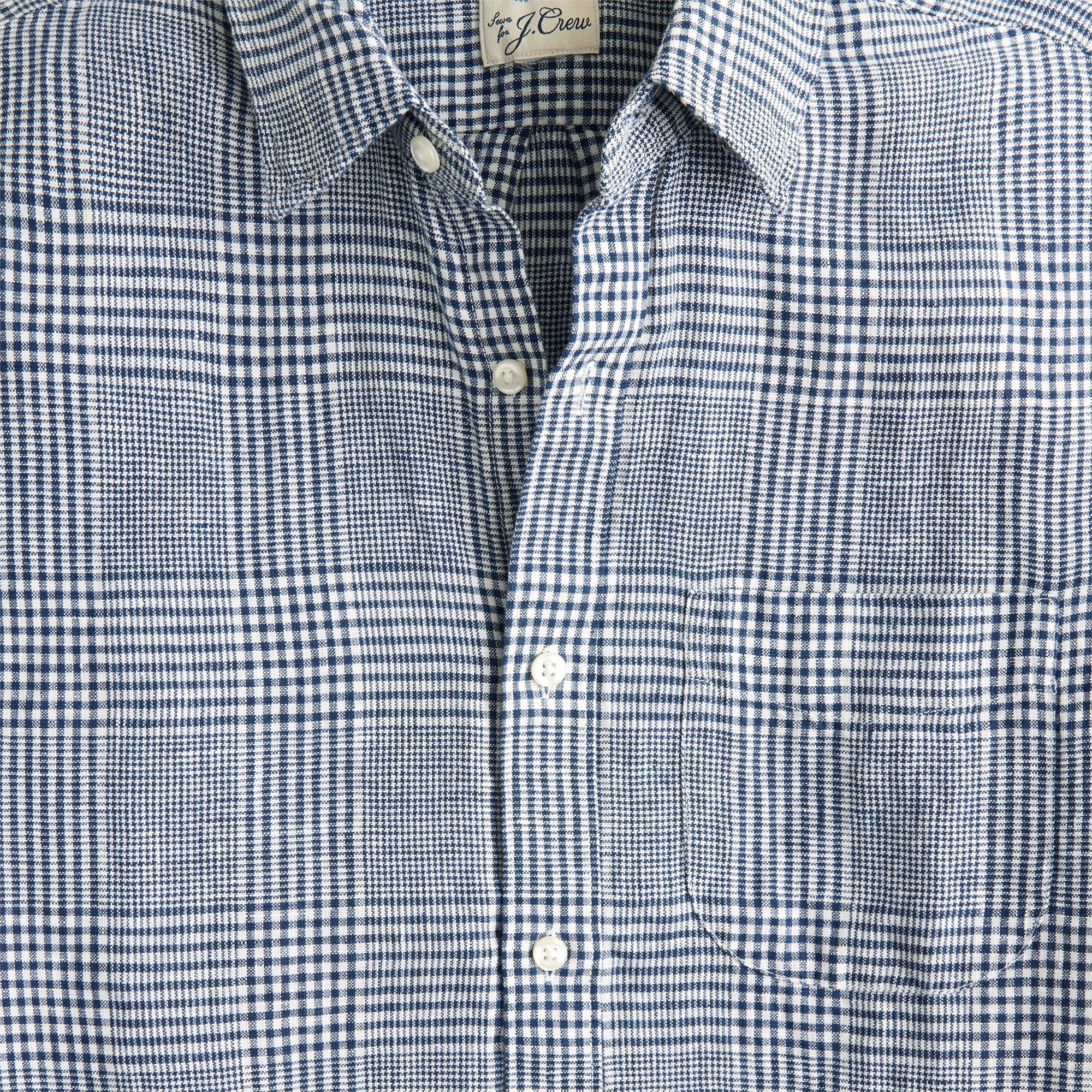 Short-sleeve linen point-collar shirt in print Product Image
