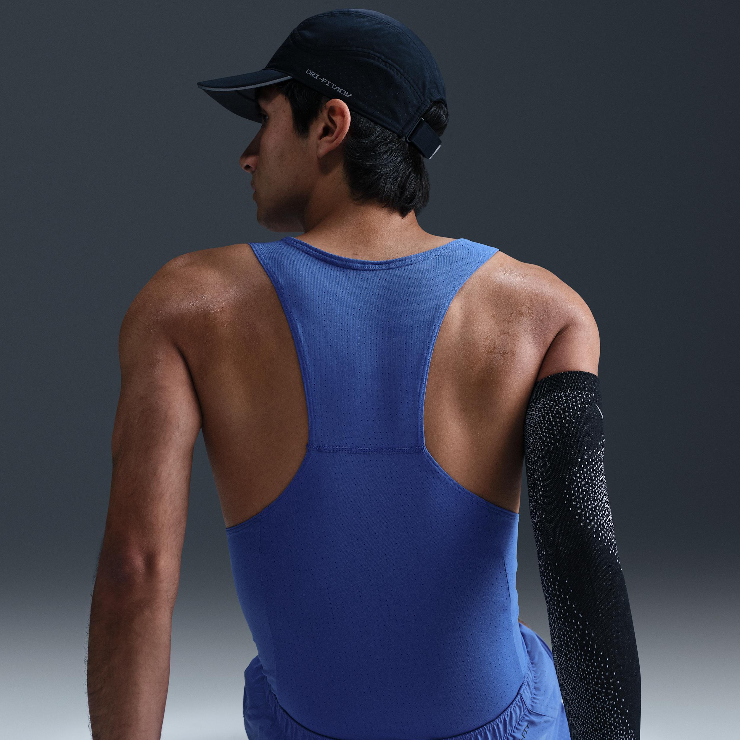 Nike Men's Fast Dri-FIT Running Singlet Product Image