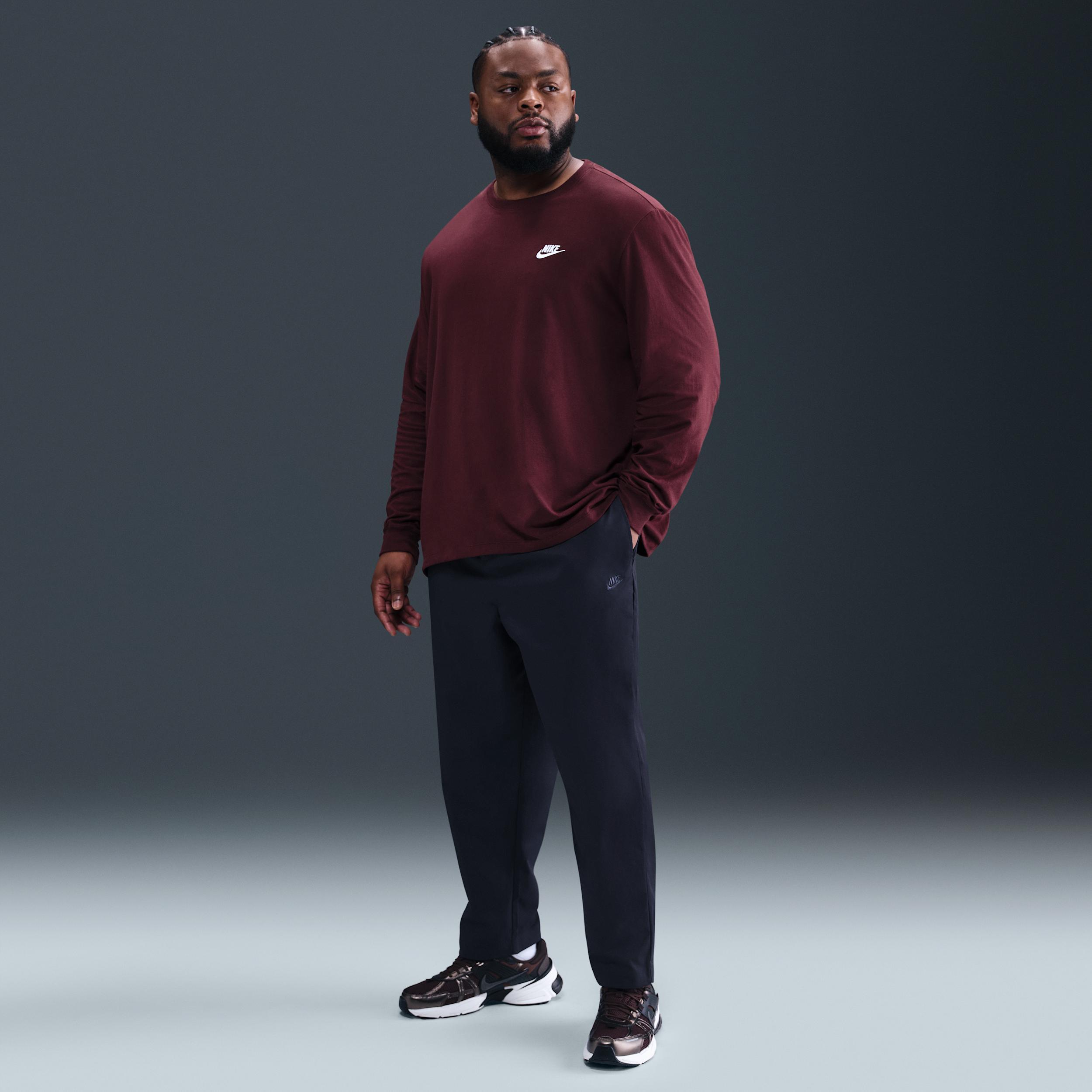 Nike Men's Club Woven Tapered Pants Product Image