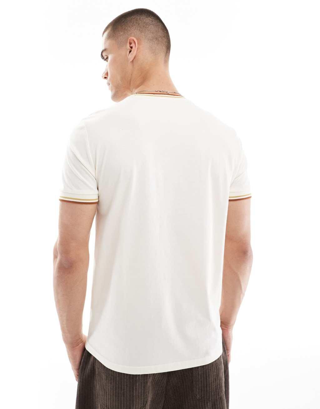 Fred Perry twin tipped t-shirt in white Product Image