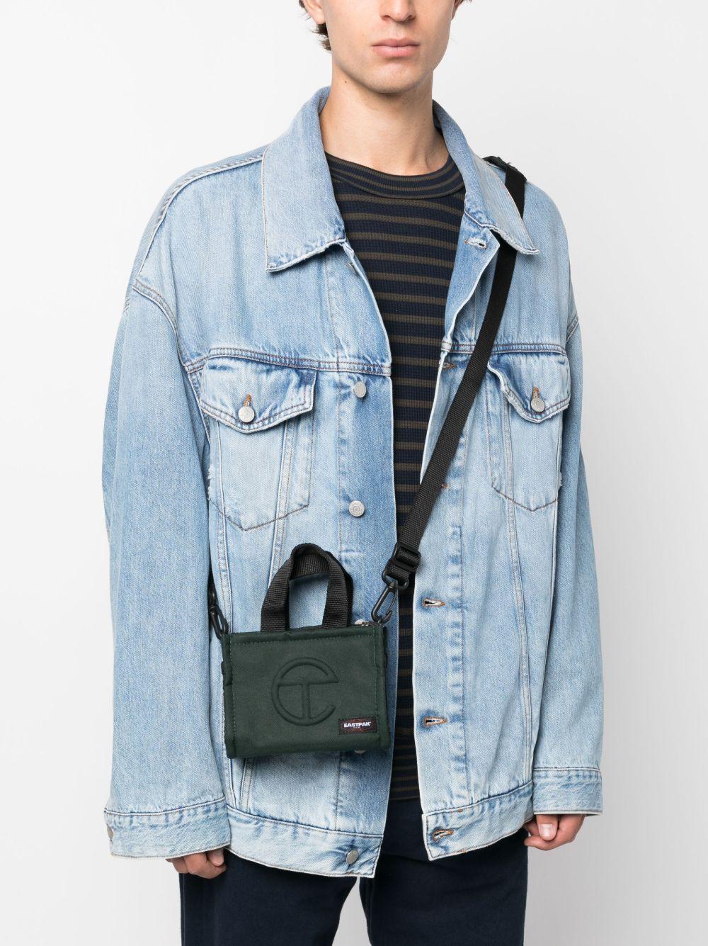 x Eastpack debossed-logo tote bag Product Image