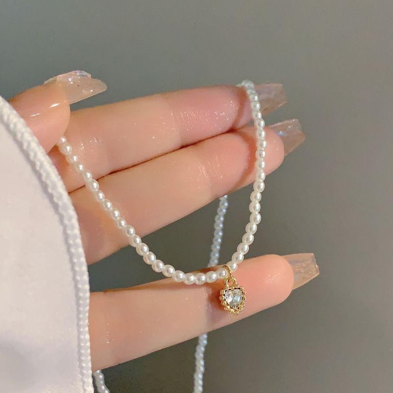Faux Pearl Floral Necklace Product Image