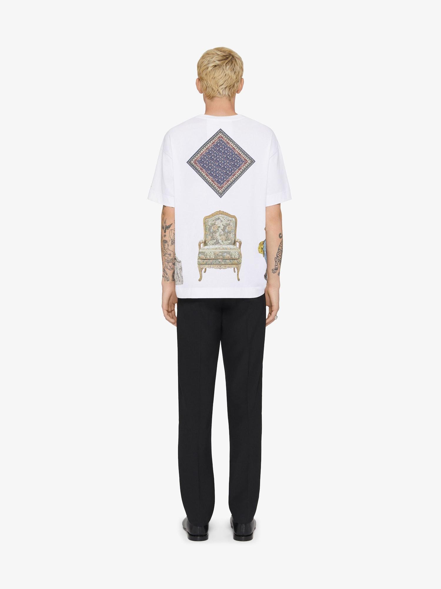 T-shirt in cotton with Hubert objects print Product Image