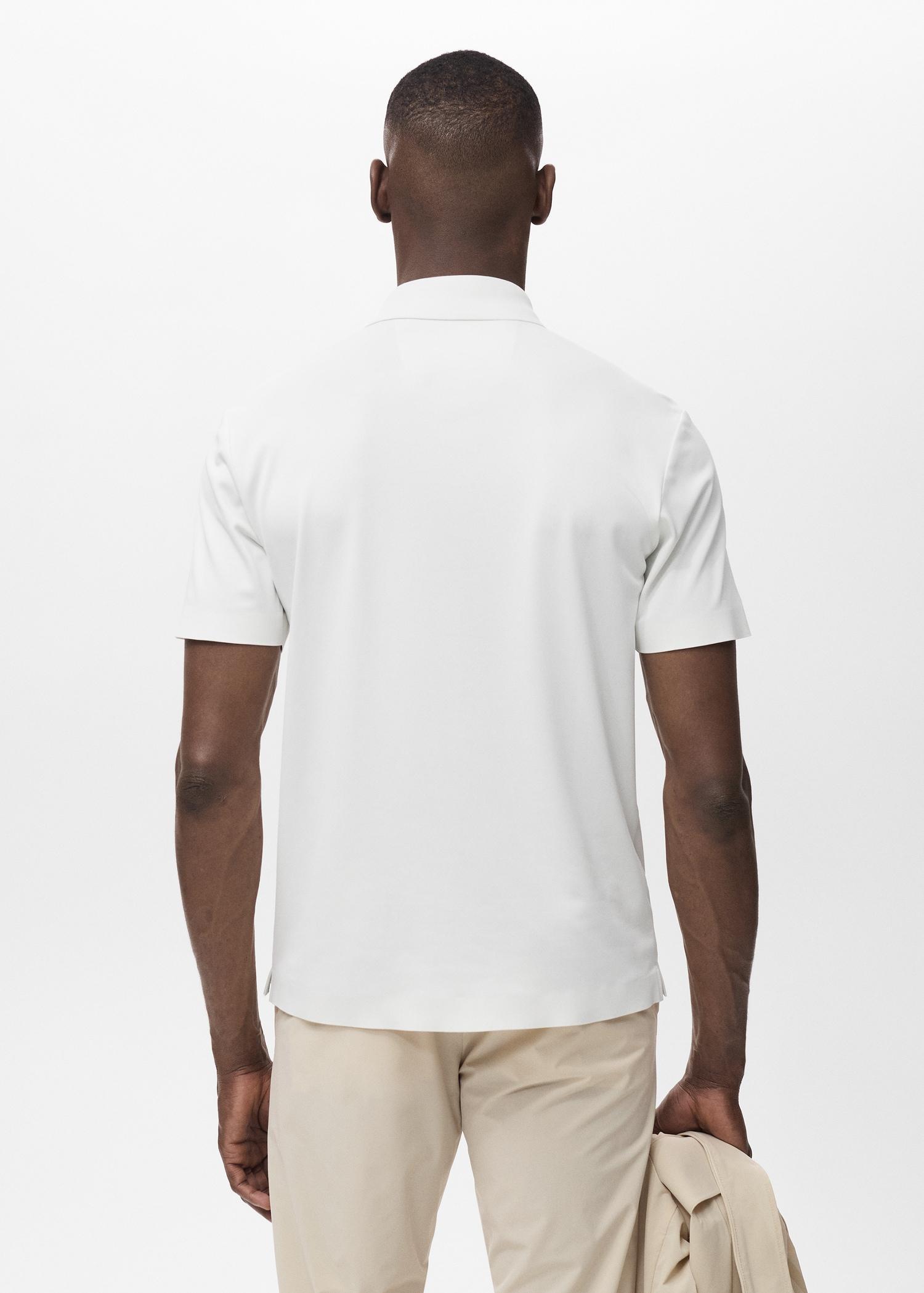 COOLMAX® slim-fit polo shirt - Men | MANGO USA Product Image