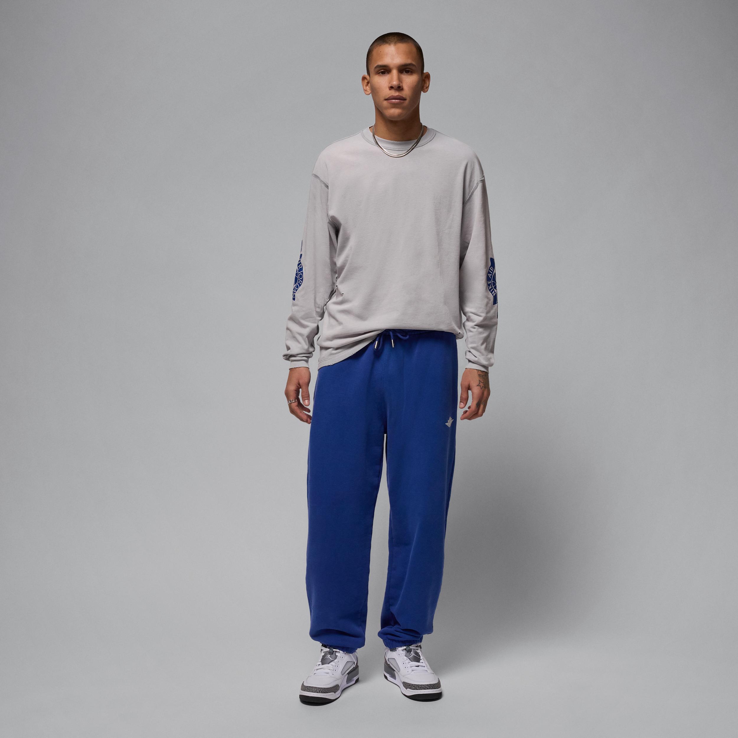 Men's Jordan Rare Air Long-Sleeve T-Shirt Product Image