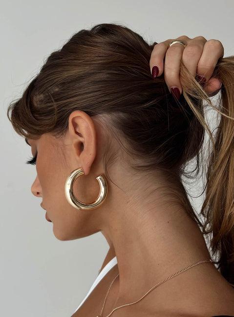 Samwell Chunky Earrings Gold Product Image