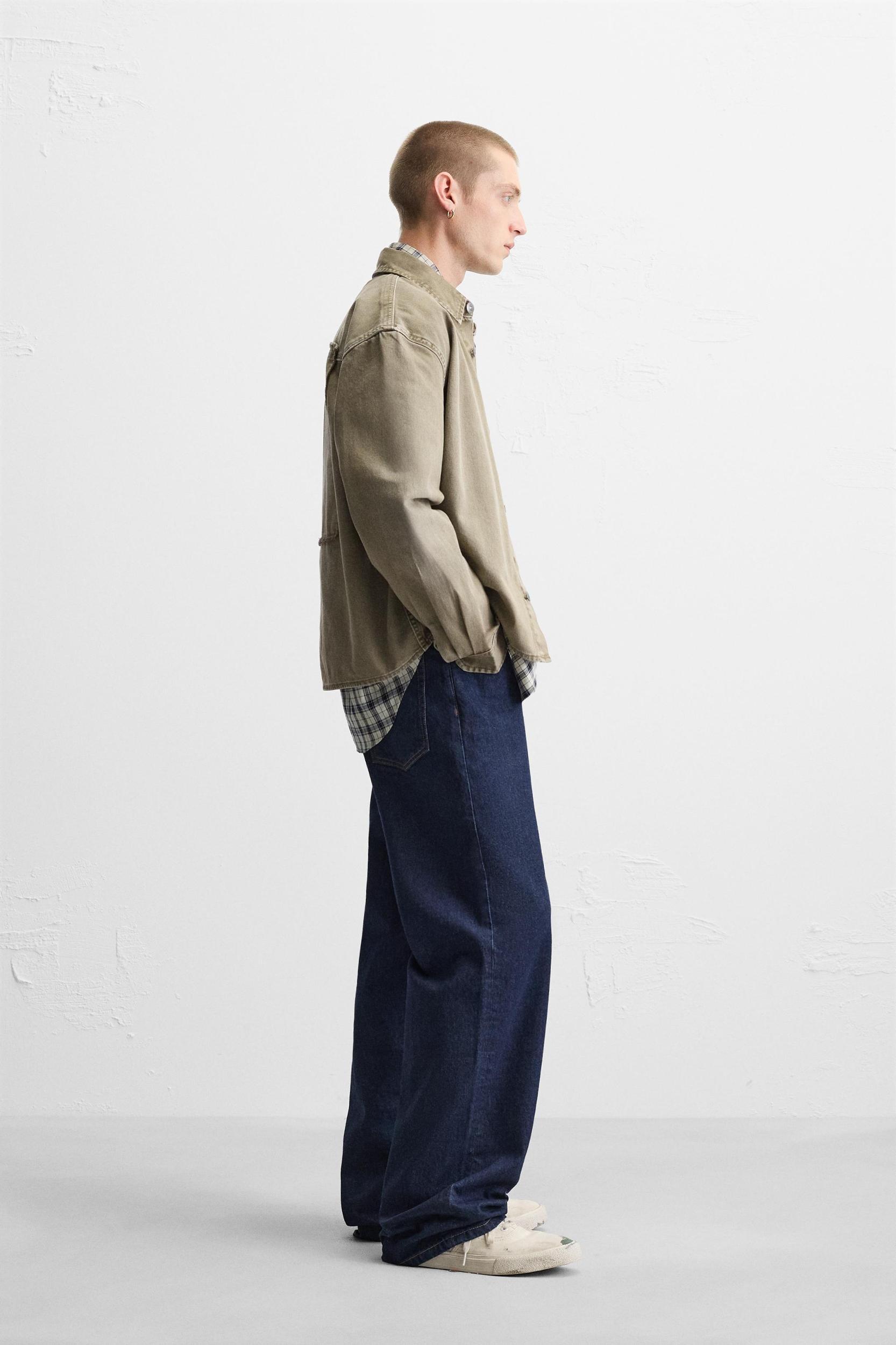 RELAXED FIT PATCH OVERSHIRT Product Image