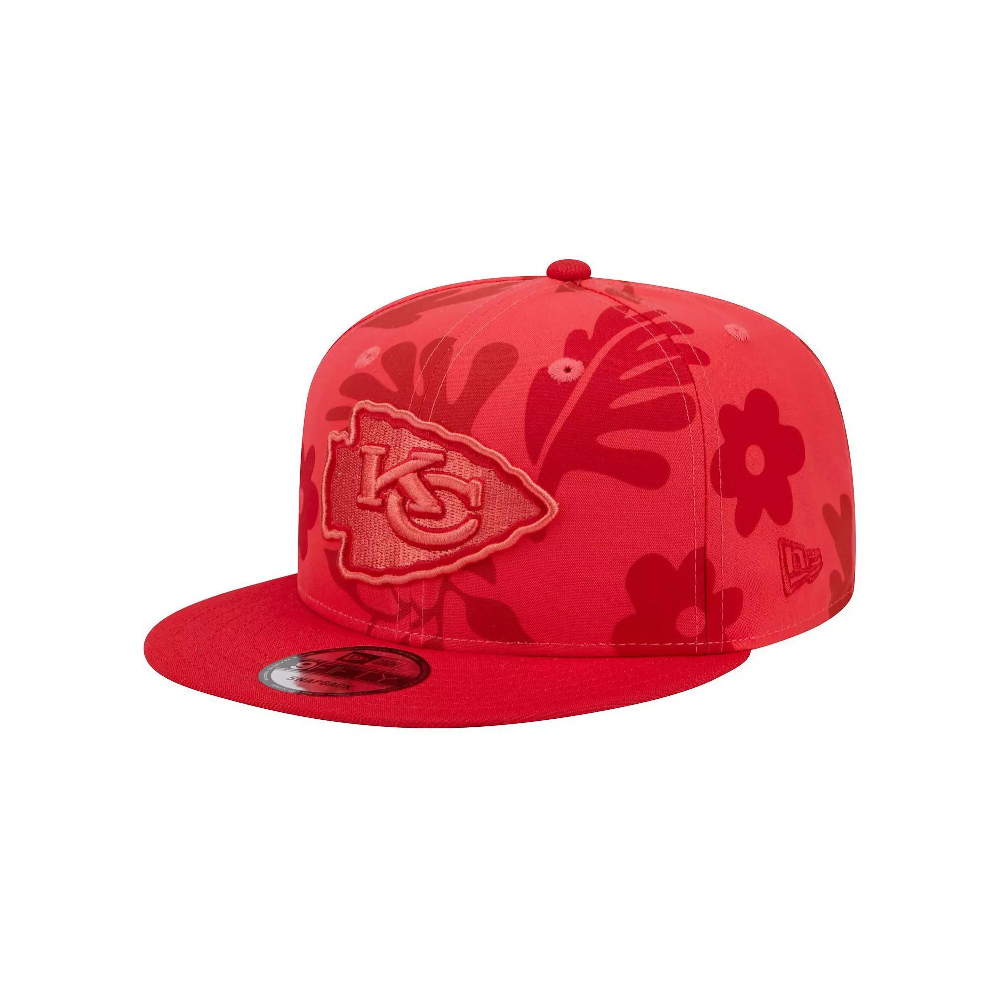 Men's New Era Red Kansas City Chiefs Leafy 9FIFTY Snapback Hat Product Image