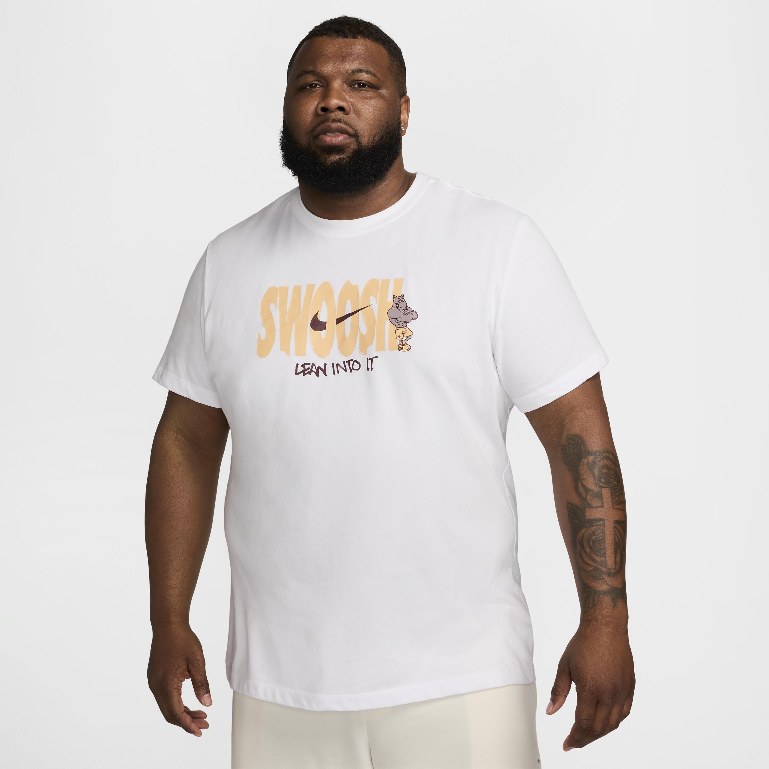 Nike Men's Dri-FIT Fitness T-Shirt Product Image