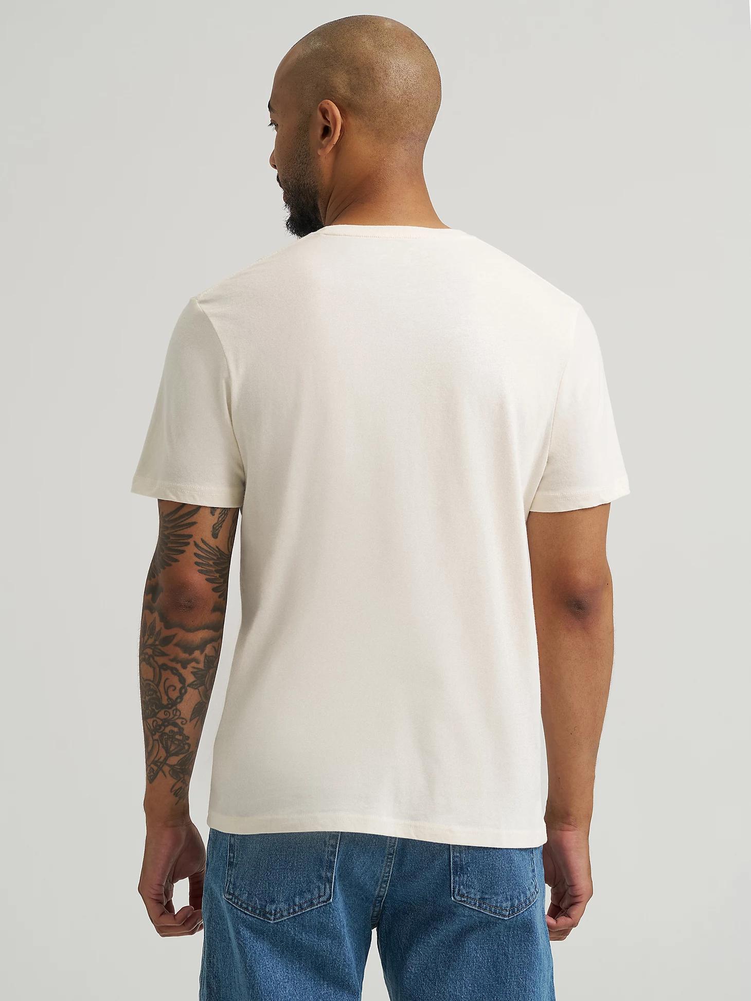 Men's Stagecoach Desert T-Shirt | Men's SHIRTS | Wrangler® Product Image