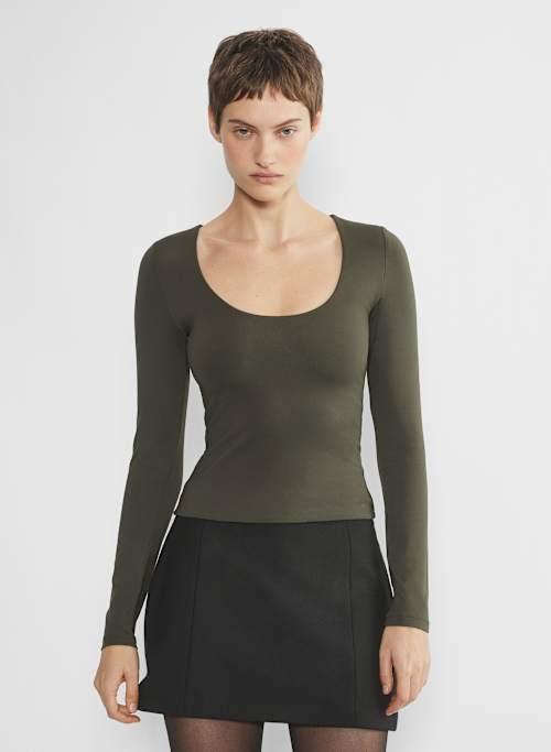contour scoopneck longsleeve Product Image
