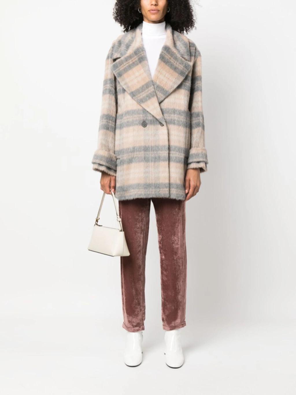 FABIANA FILIPPI Double-breasted Alpaca Wool Coat In Beige Product Image