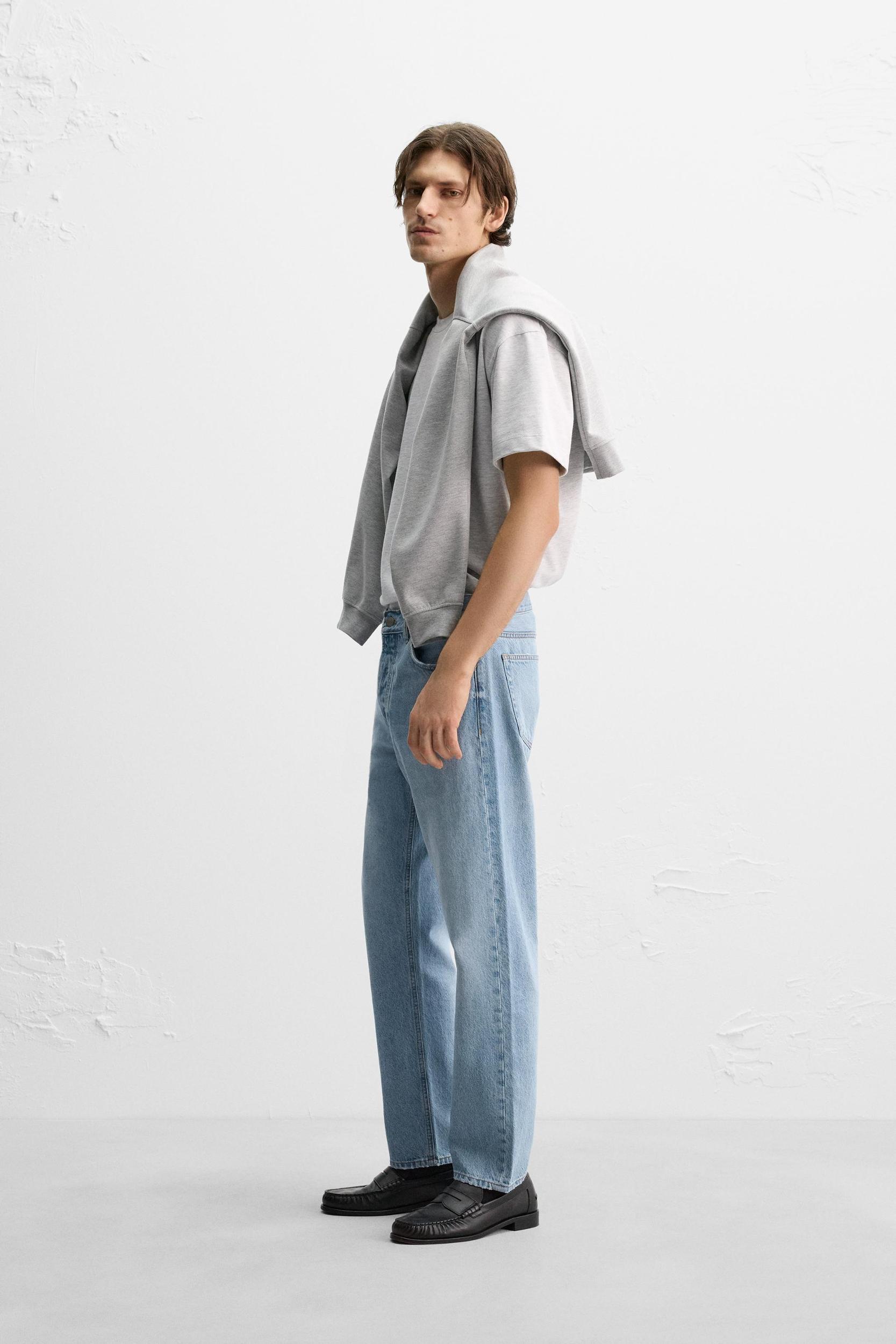 REGULAR STRAIGHT FIT JEANS Product Image