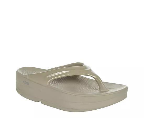 OOFOS Oomega Thong Sandals Product Image