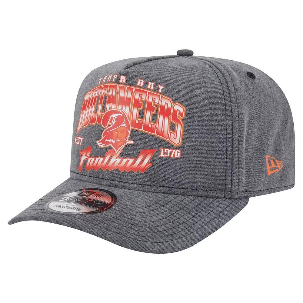 Men's New Era  Black Tampa Bay Buccaneers Throwback Washed A-Frame 9FIFTY Snapback Hat Product Image