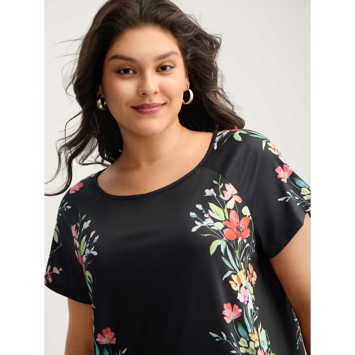 Plus Size Floral Print Solid Round Neck T-Shirt Black Women Contrast Round Neck Everyday-Casual T-shirts BloomChic 14-16/1X Product Image