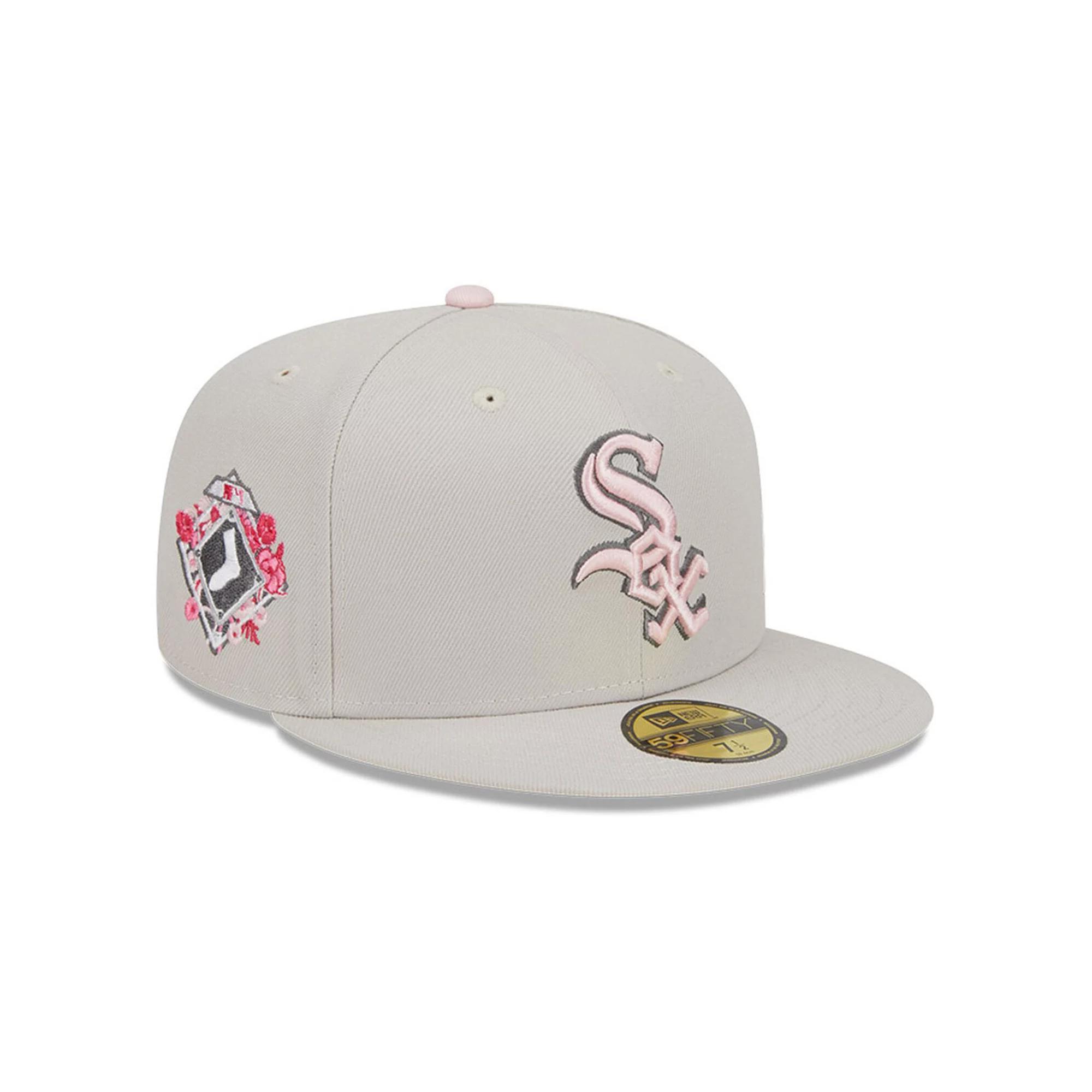 Mens New Era Khaki Chicago White Sox 2023 Mothers Day On-Field 59FIFTY Fitted Hat Product Image