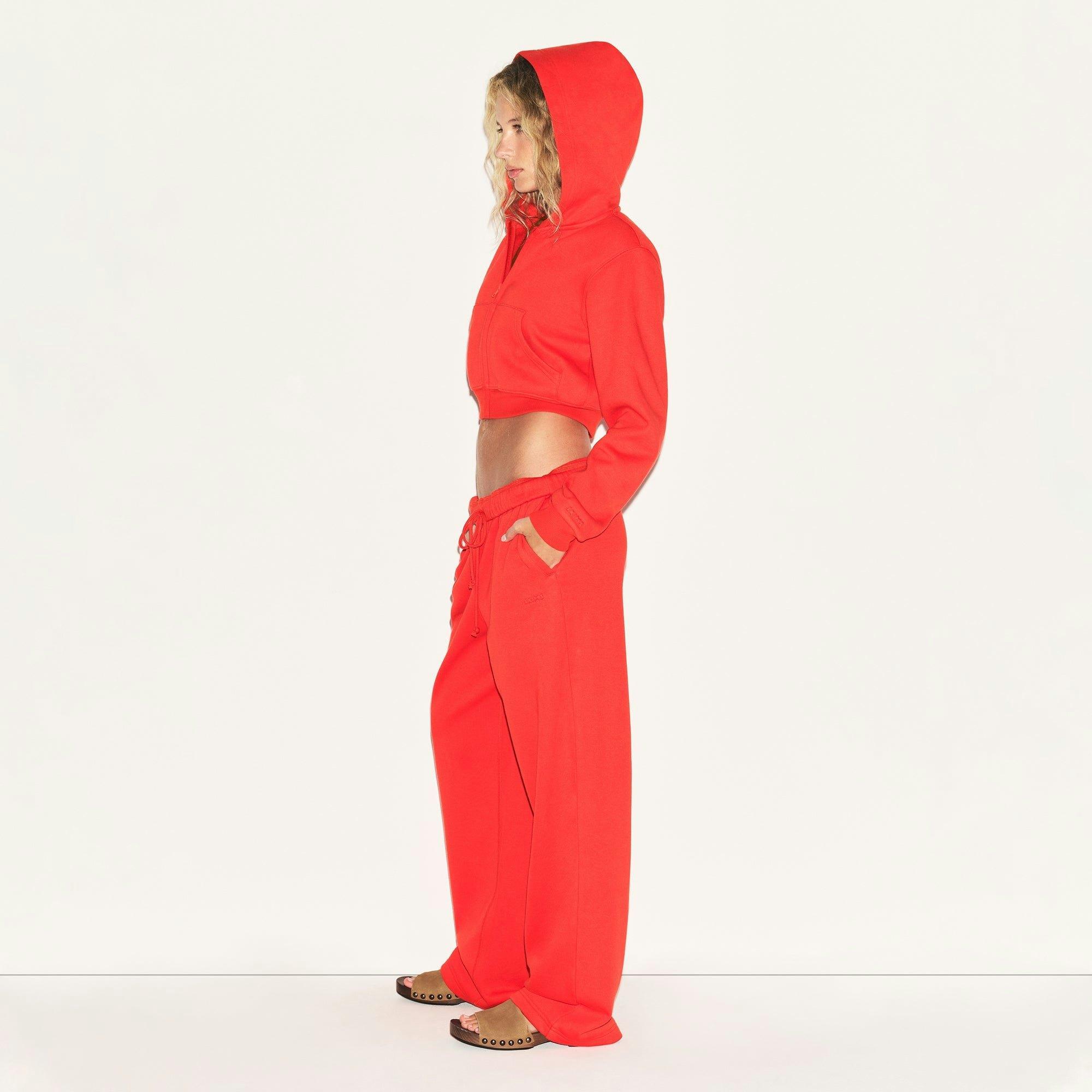 COTTON FLEECE CLASSIC STRAIGHT LEG PANT | RUBY Product Image
