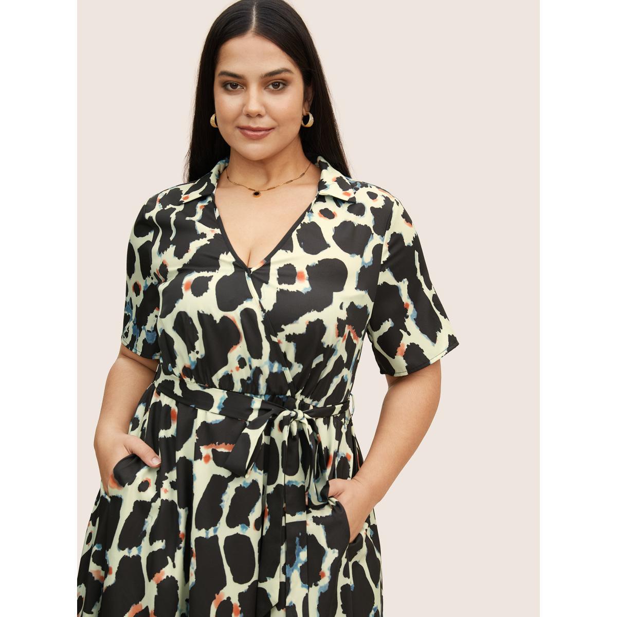 Plus Size Overlap Collar Geometric Belted Dress Black Women At the Office Overlapping Overlap Collar Short sleeve Curvy BloomChic 28/5X Product Image