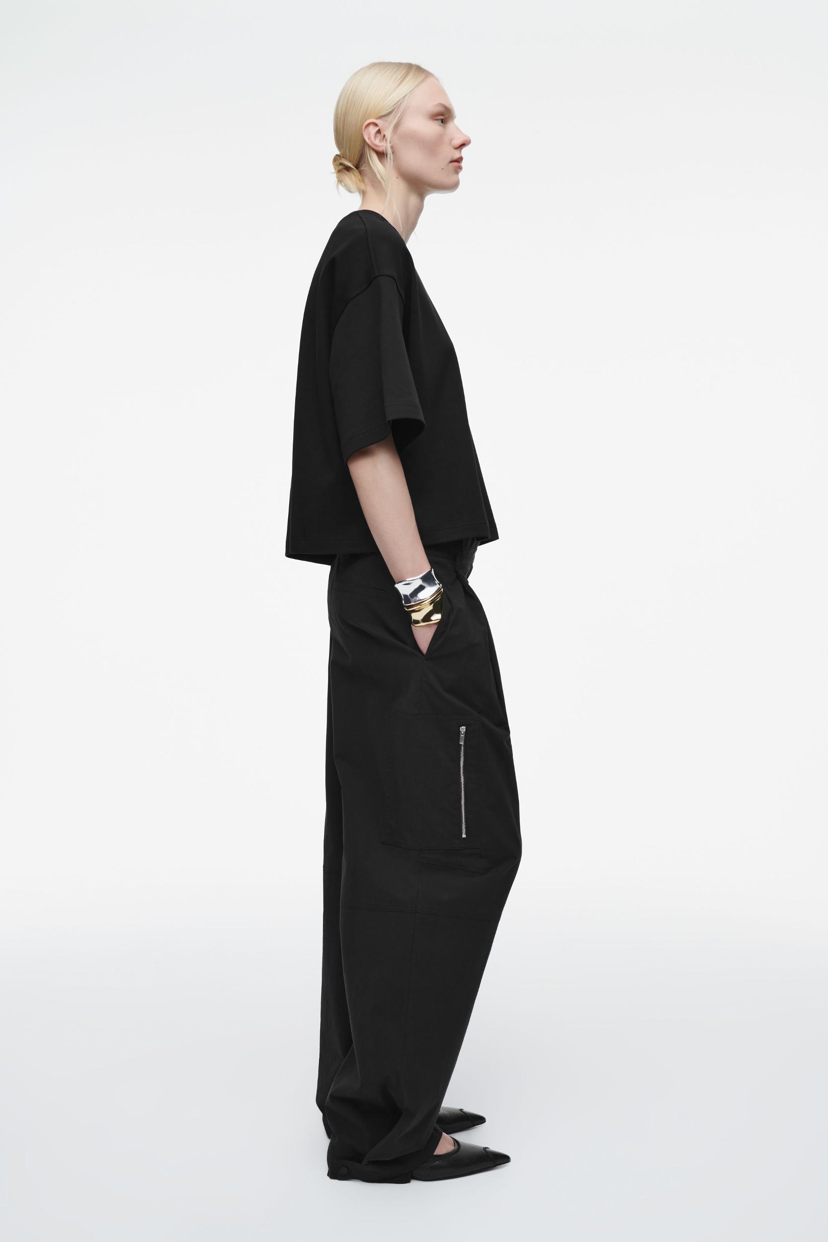 OVERSIZED BOXY T-SHIRT Product Image