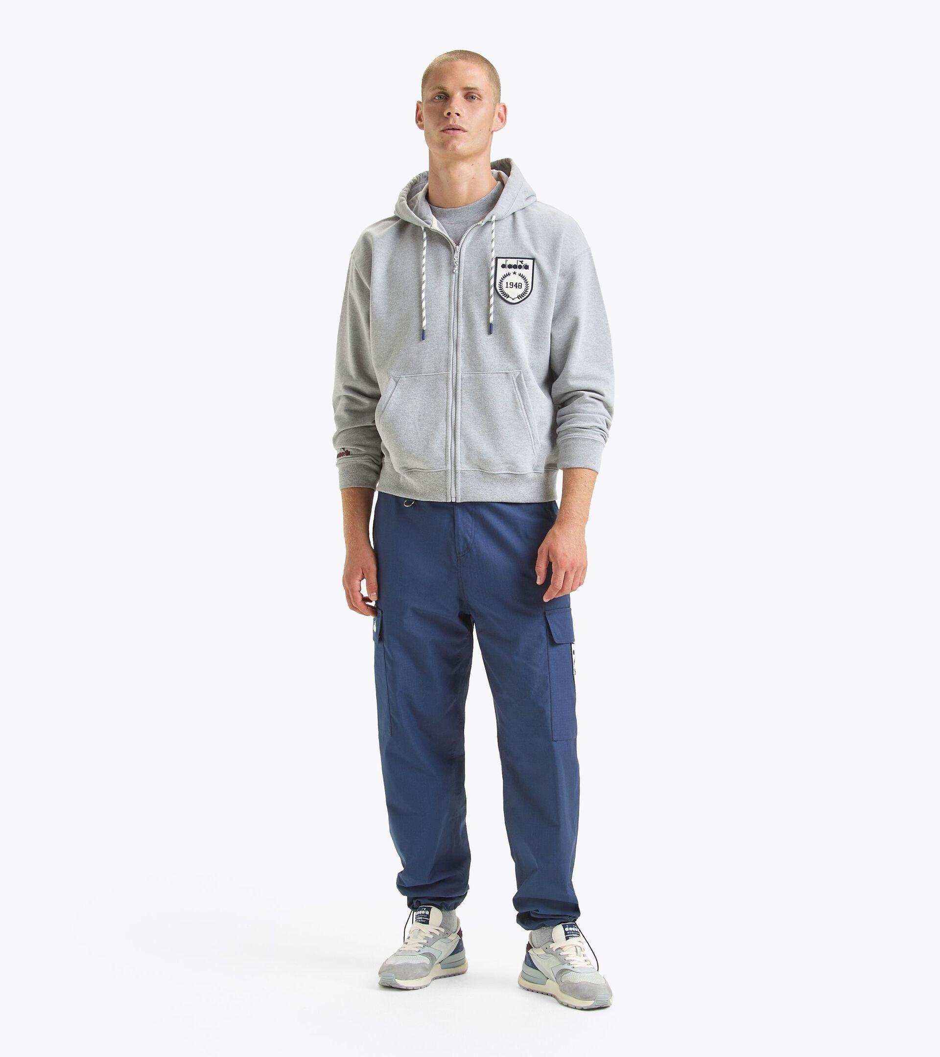 Outfit