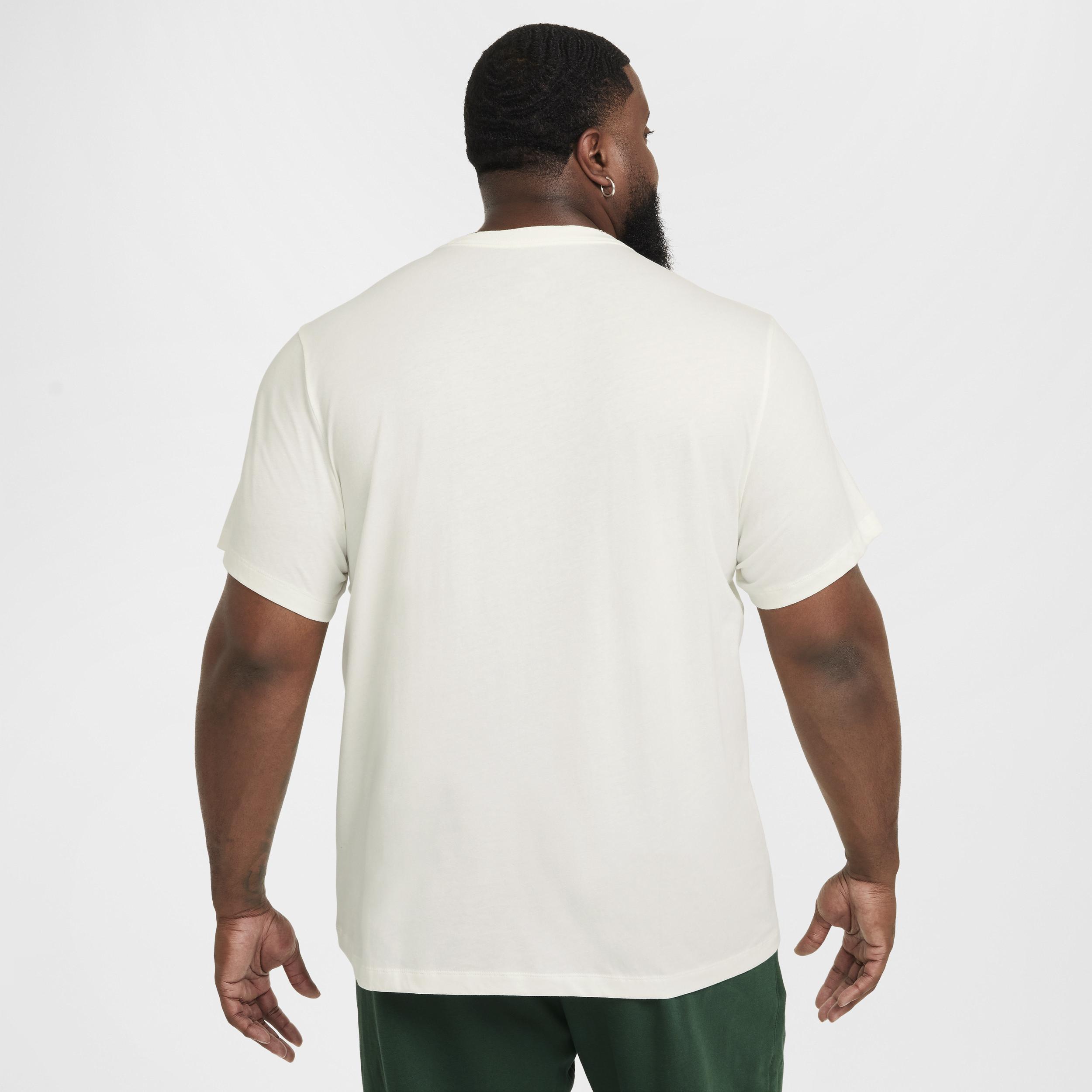 Mens Nike Sportswear Club T-Shirt Product Image