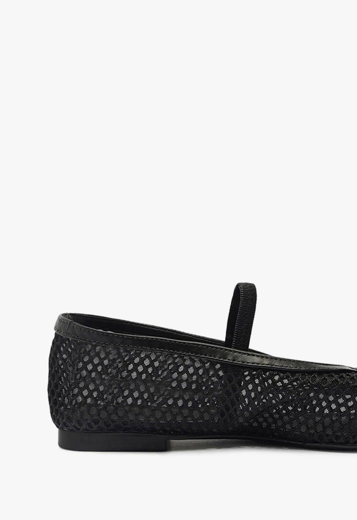 Arissa Mesh Flat Product Image