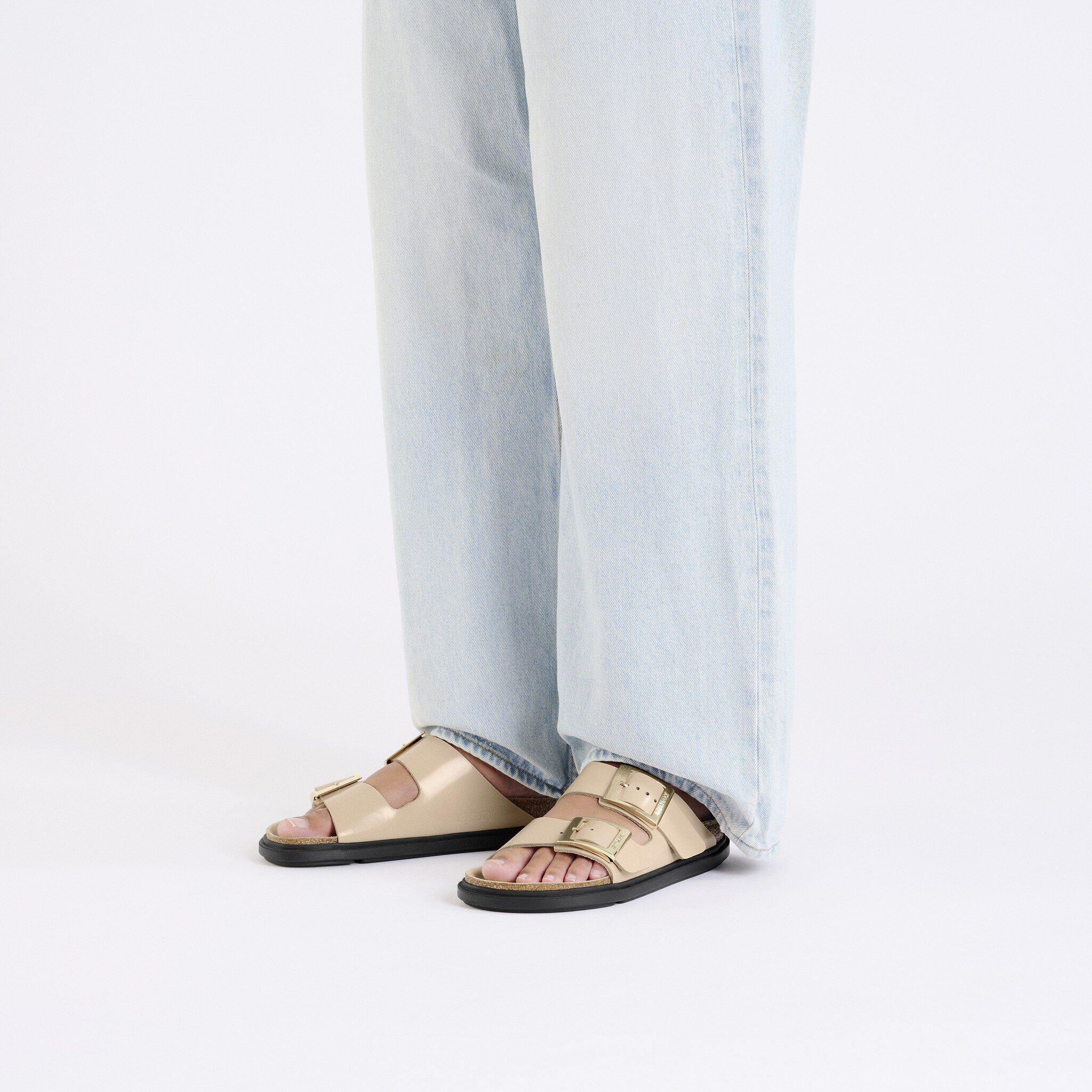 Arizona Droplet Buckle Natural Leather Patent Product Image
