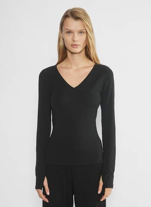 destination v-neck longsleeve Product Image