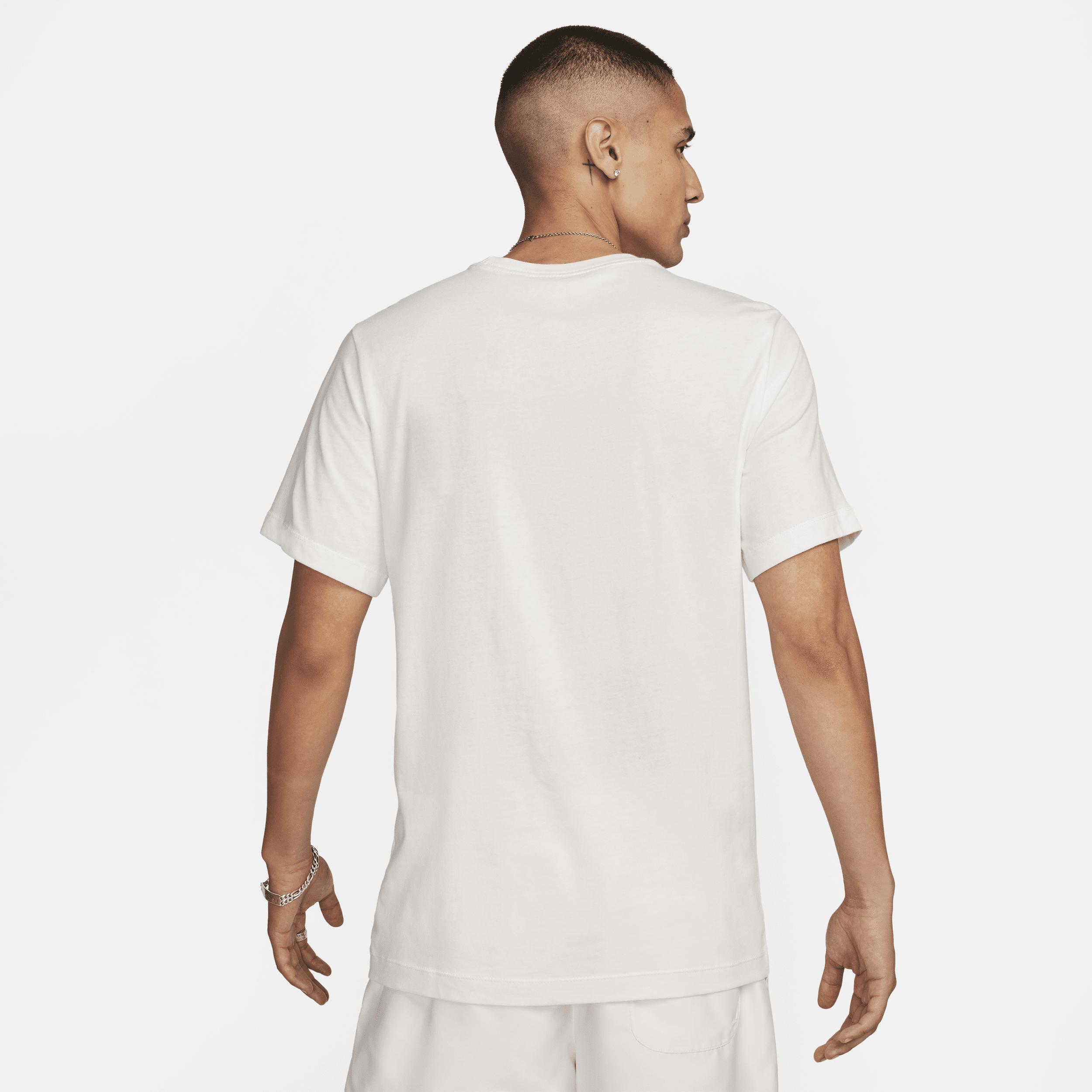 Nike Sportswear Men's T-Shirt Product Image