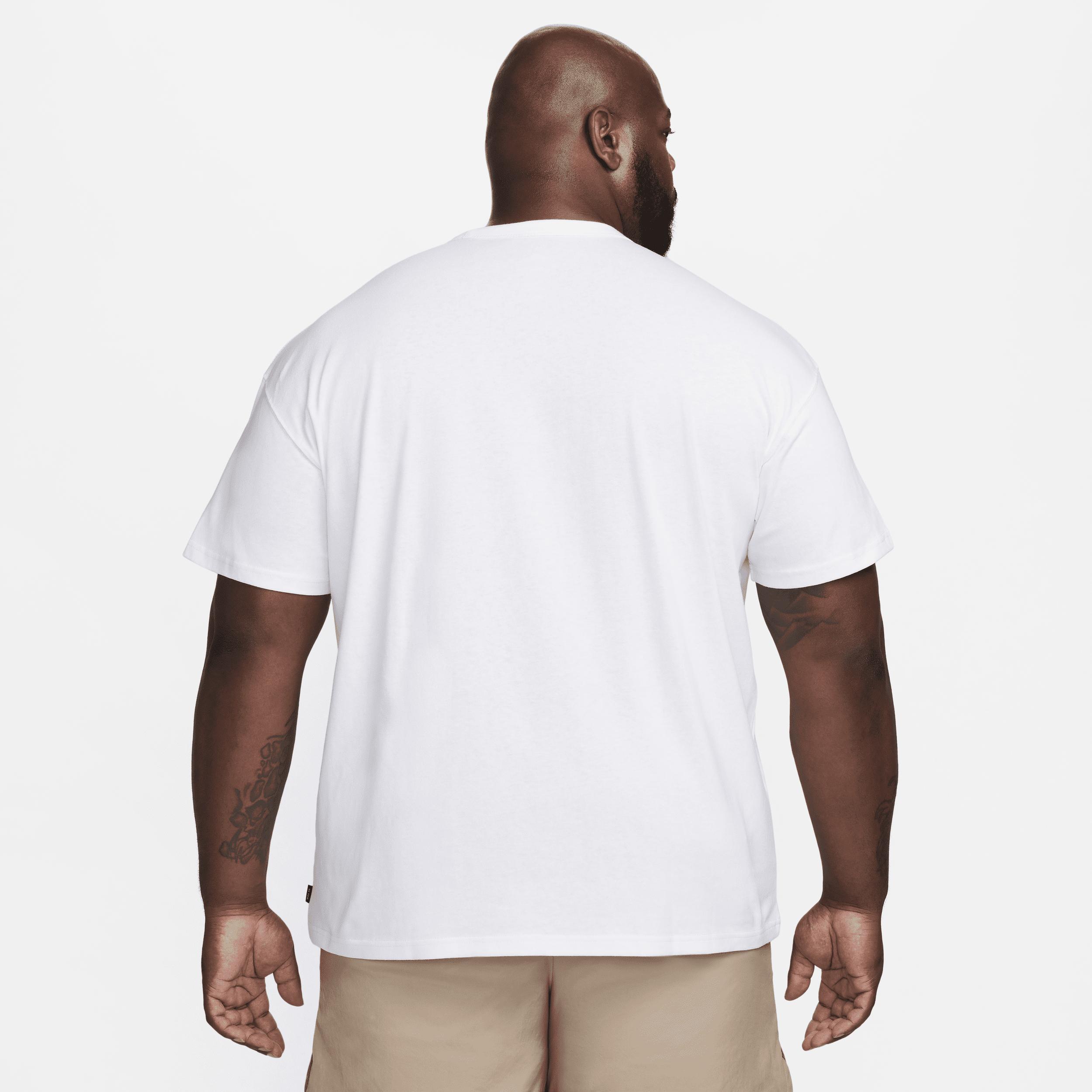 Men's Nike Sportswear Premium Essentials T-Shirt Product Image
