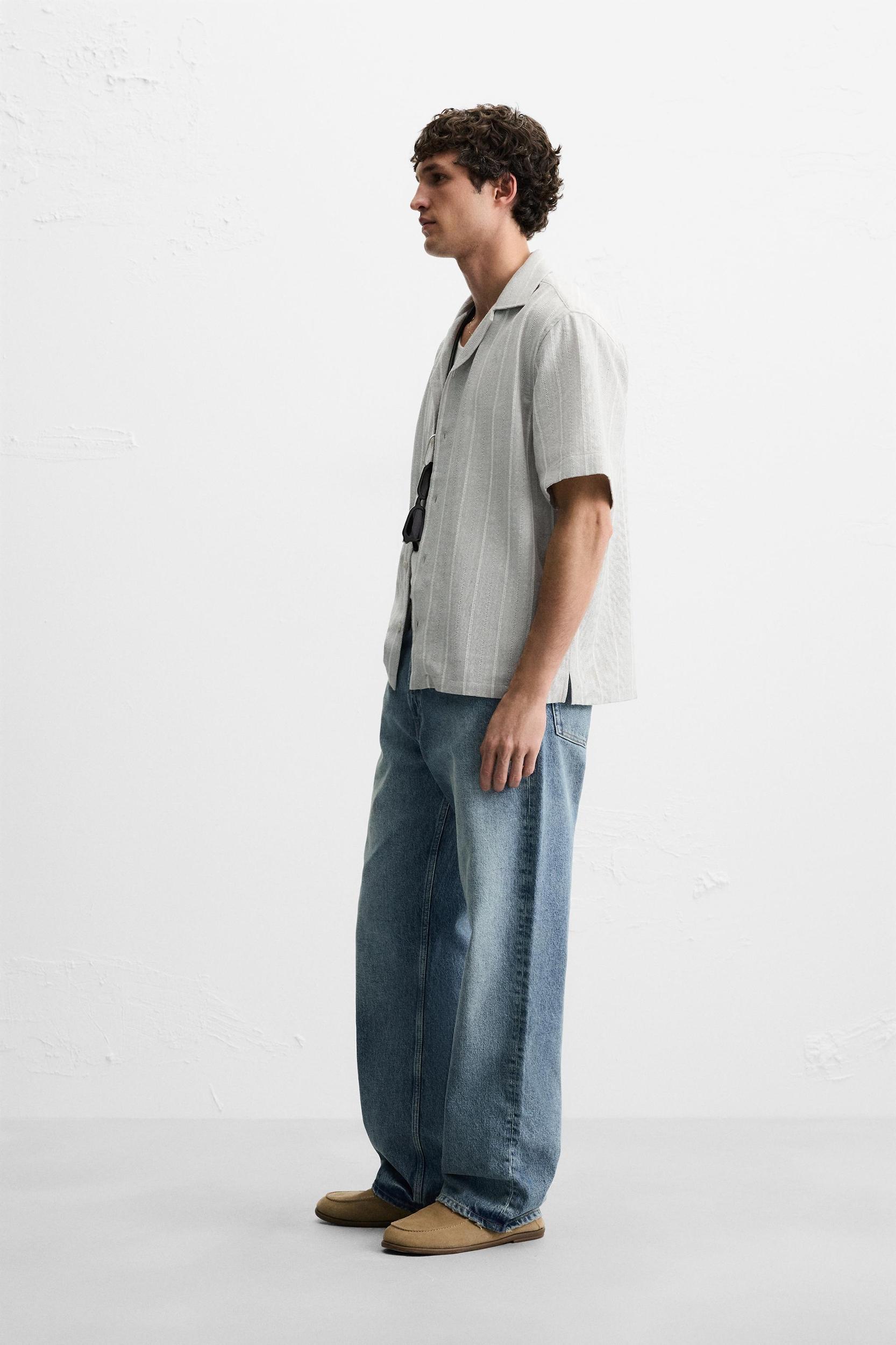 TEXTURED STRIPE SHIRT Product Image