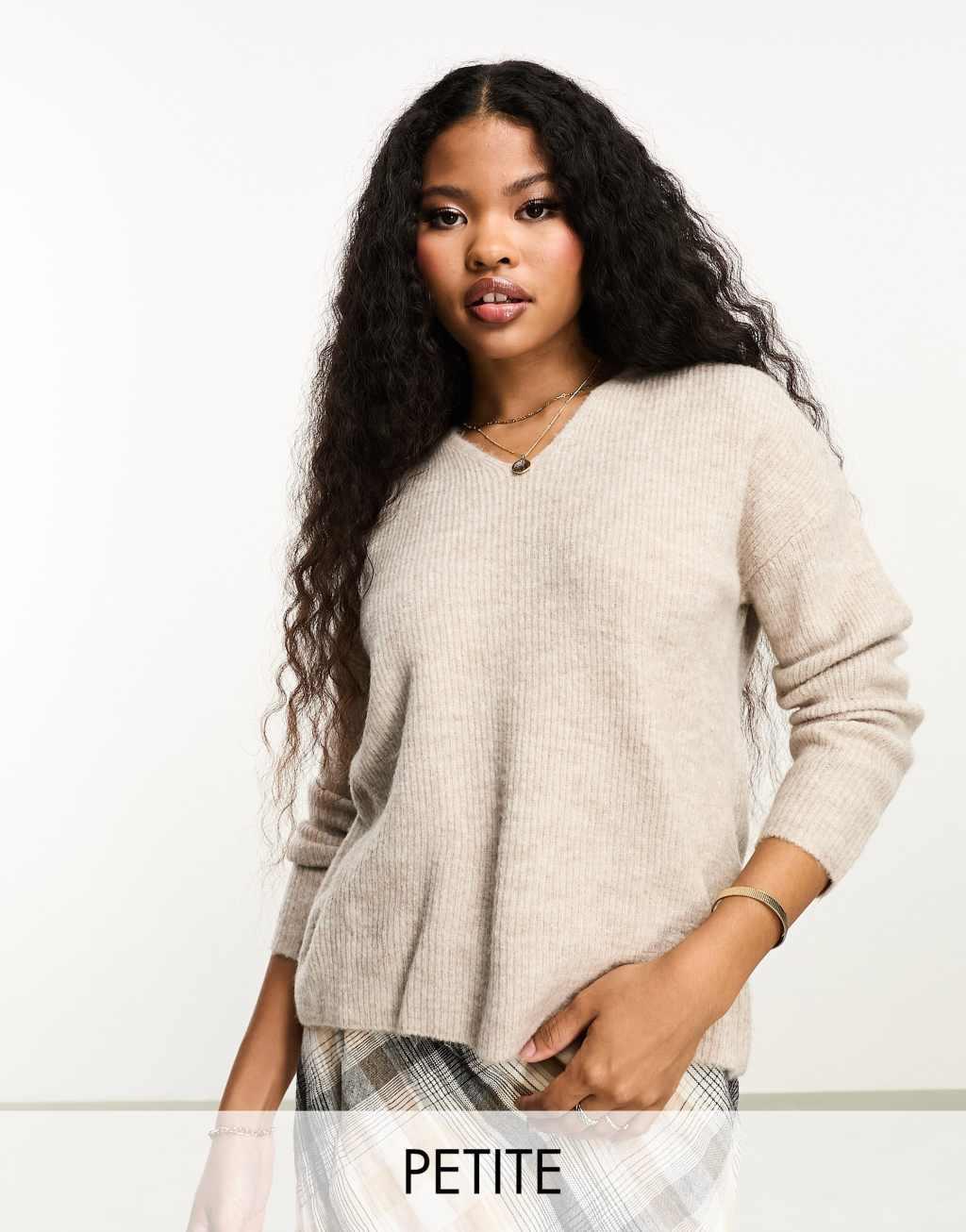 Only Petite v neck sweater Product Image
