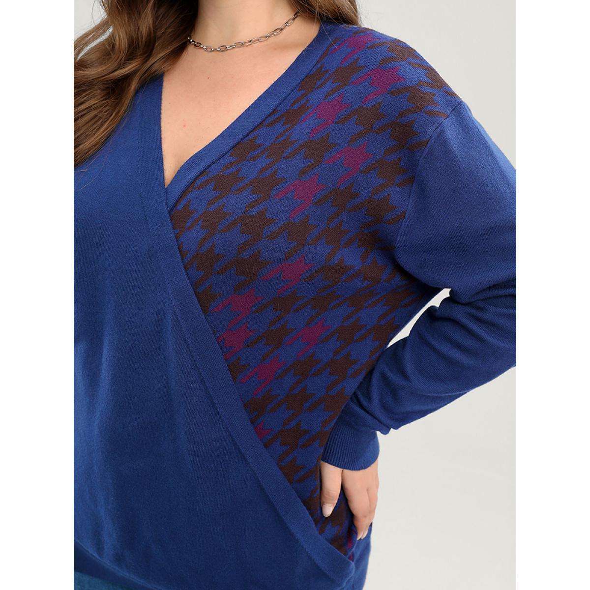 Plus Size Houndstooth Contrast Super Soft Knit Jacquard Wrap Knit Top Blue Women Elegant Loose Long Sleeve Deep V-neck Dailywear Pullovers BloomChic 12/L Product Image