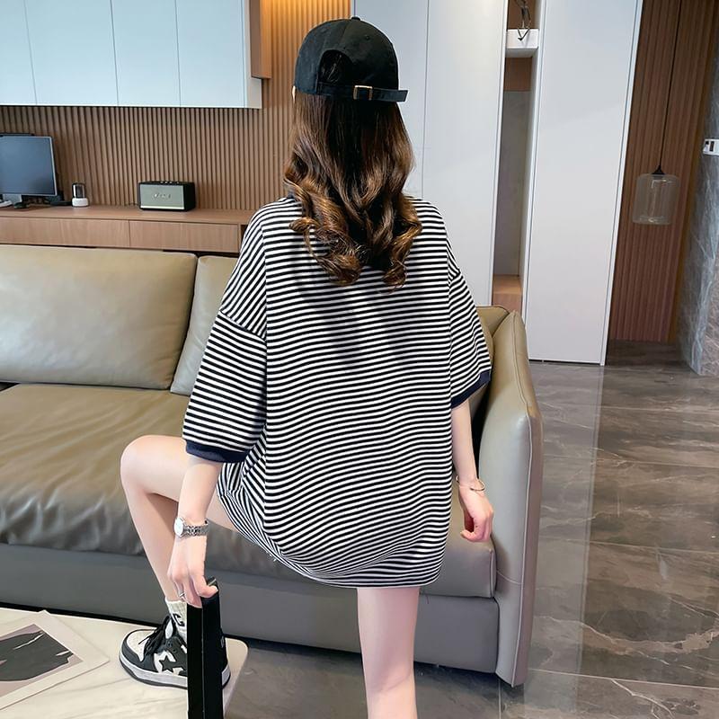 Elbow-Sleeve Crew Neck Striped T-Shirt Product Image