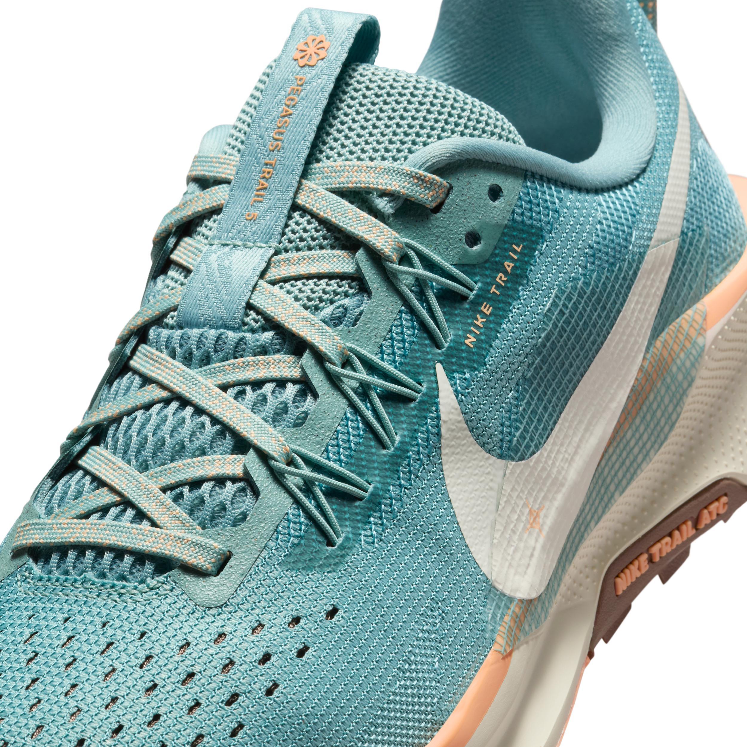 Nike Women's Pegasus Trail 5 Trail Running Shoes Product Image