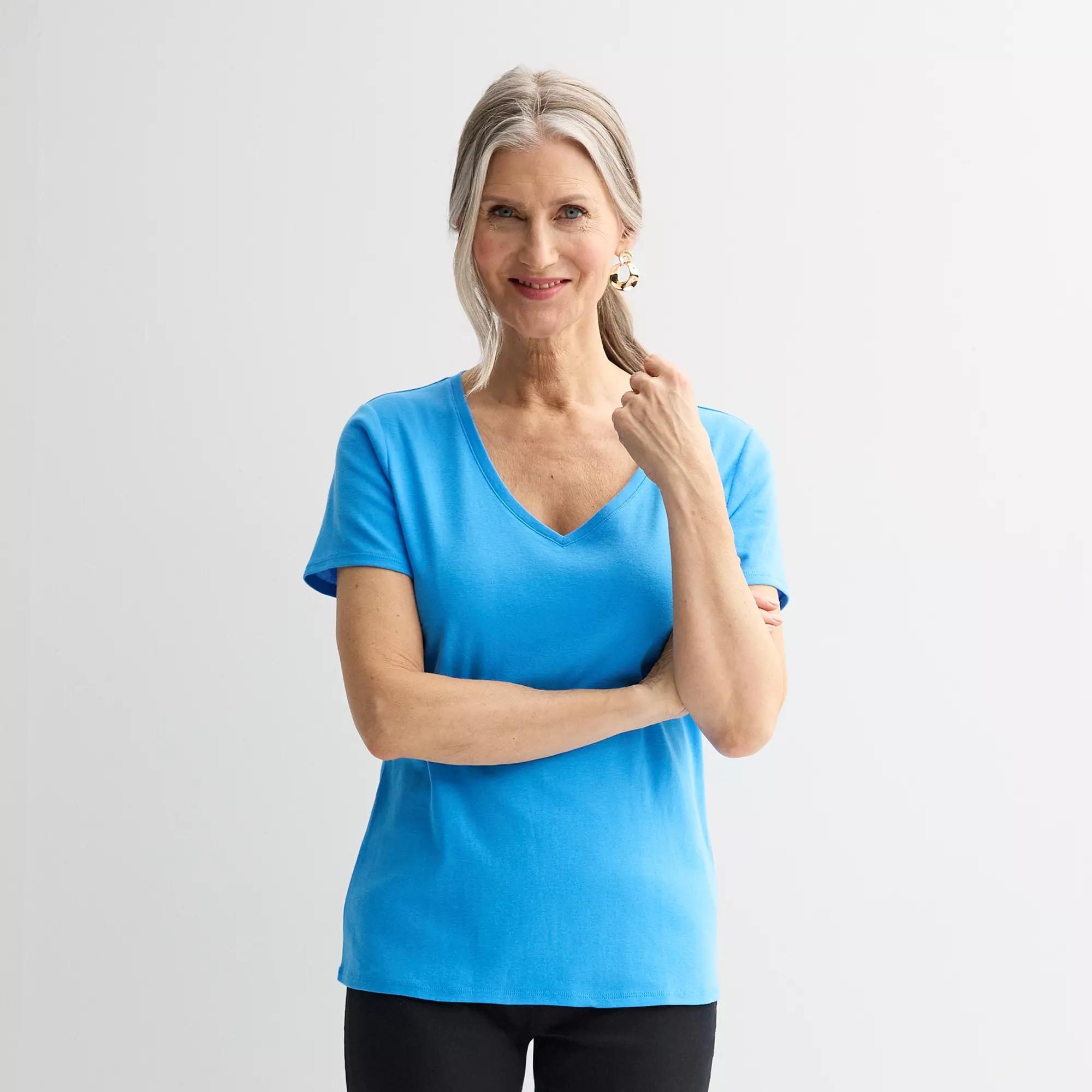 Petite Croft & Barrow Essential V-Neck Tee, Womens Product Image