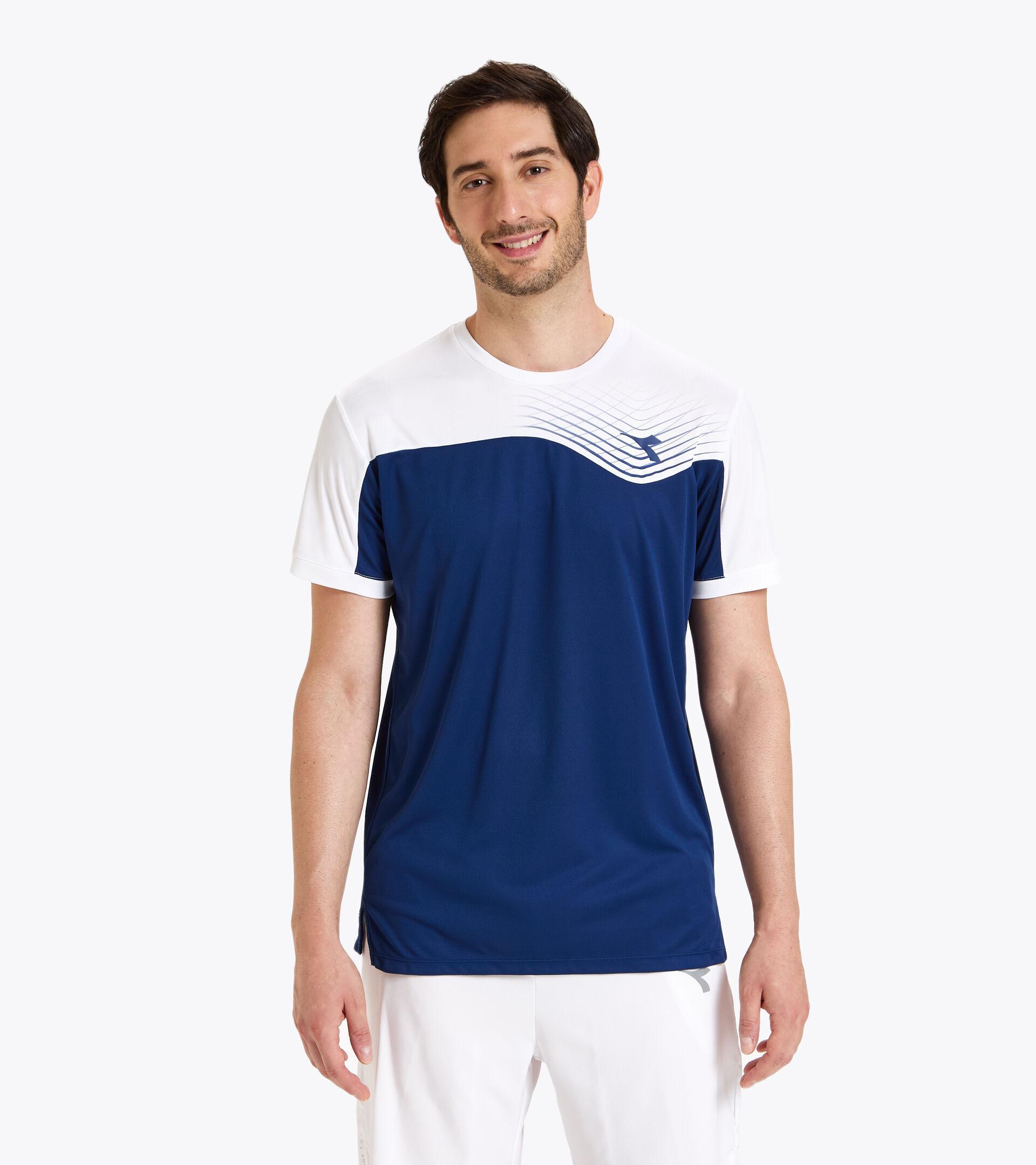 T-SHIRT COURT Product Image