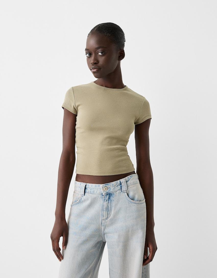 Short sleeve T-shirt with a scoop neck Product Image