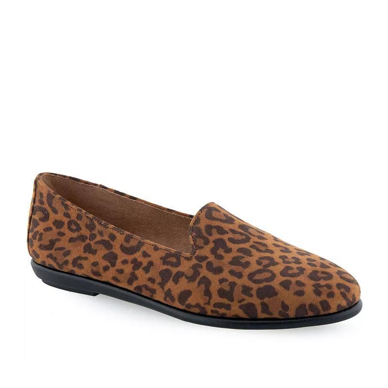 Aerosoles Betunia Womens Quilted Loafers Product Image