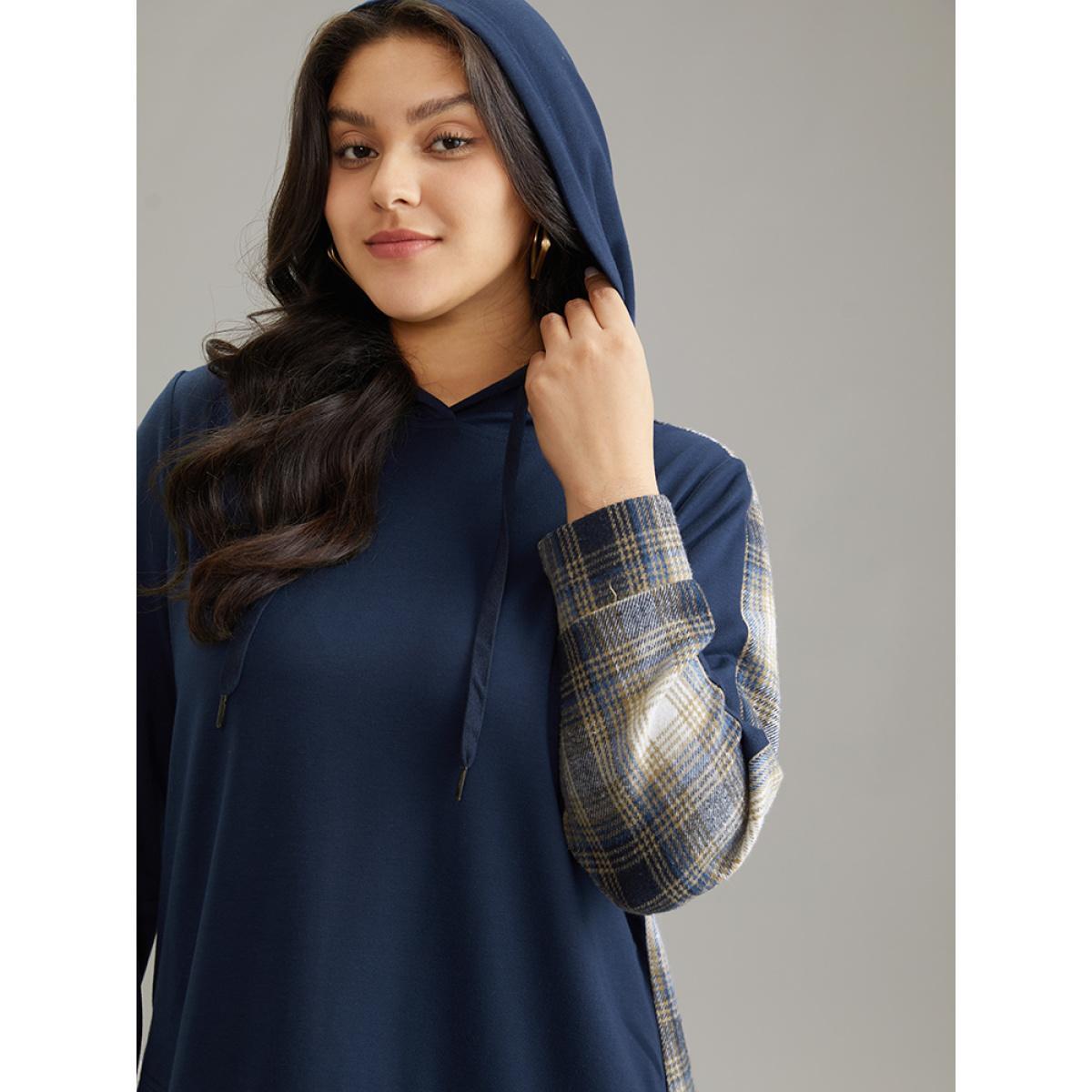 Plus Size Contrast Plaid Hooded Curved Hem Sweatshirt Women Blue Casual Contrast Hooded Dailywear Sweatshirts BloomChic 28/5X Product Image
