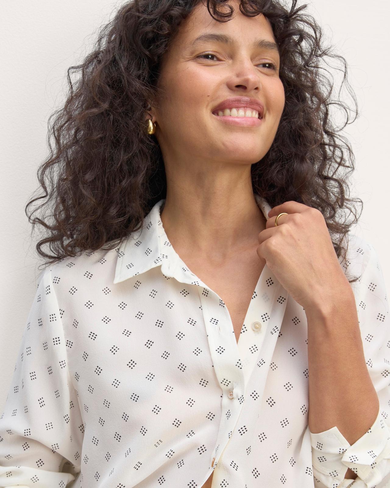 The Must-Have Shirt in Washable Silk Product Image
