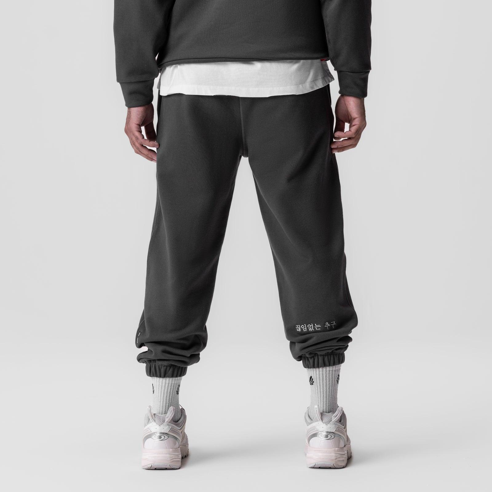 0655. Tech-Terry™ Oversized Sweats - Black "Patch" Product Image