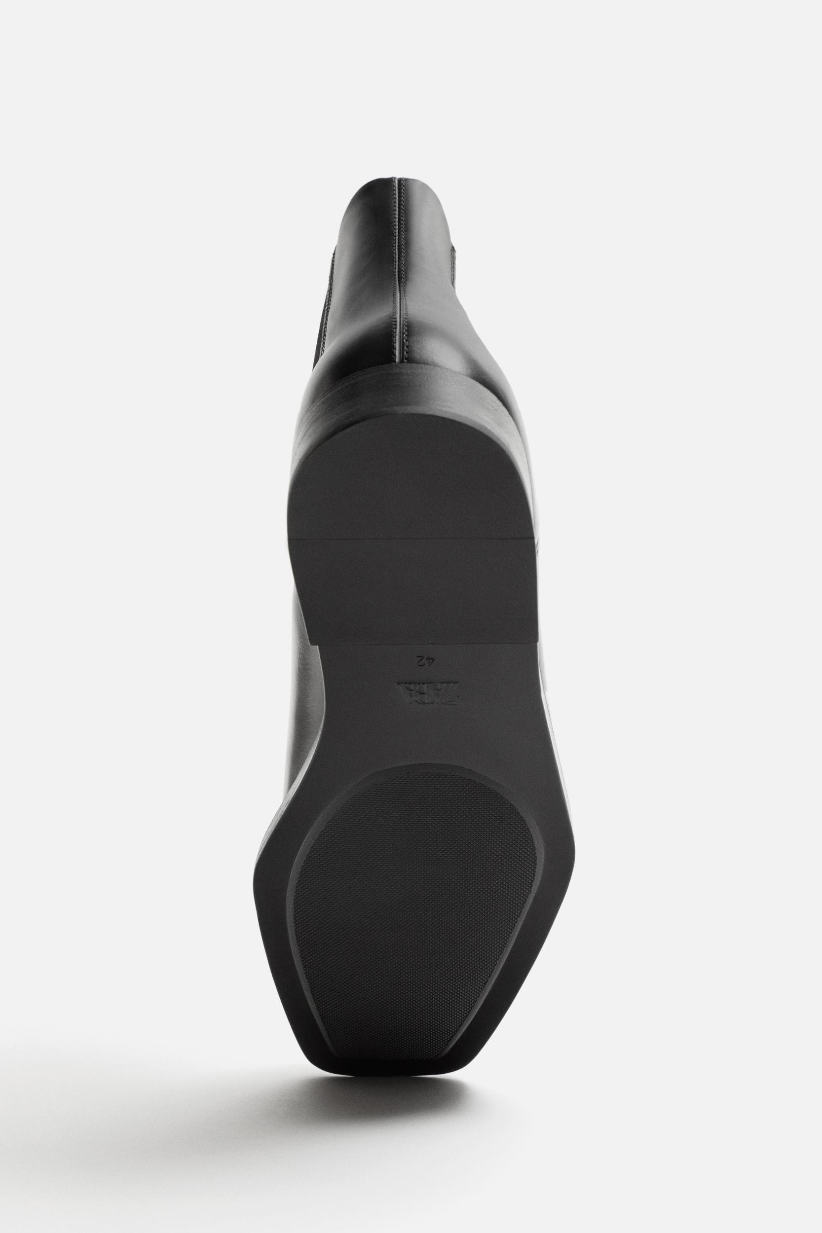 LEATHER CHELSEA BOOTS Product Image