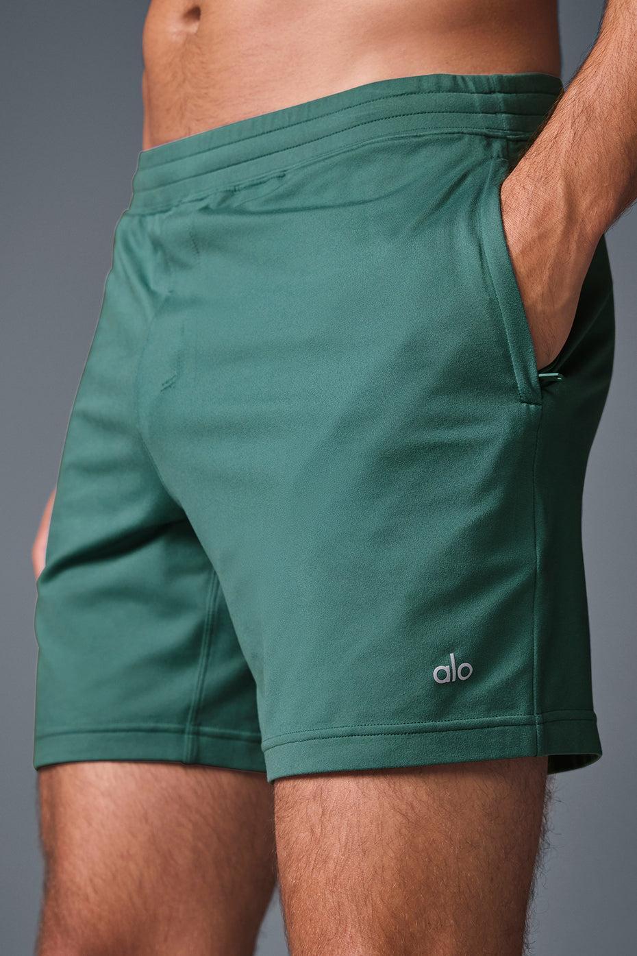 7" Conquer React Performance Short - Winter Ivy Product Image