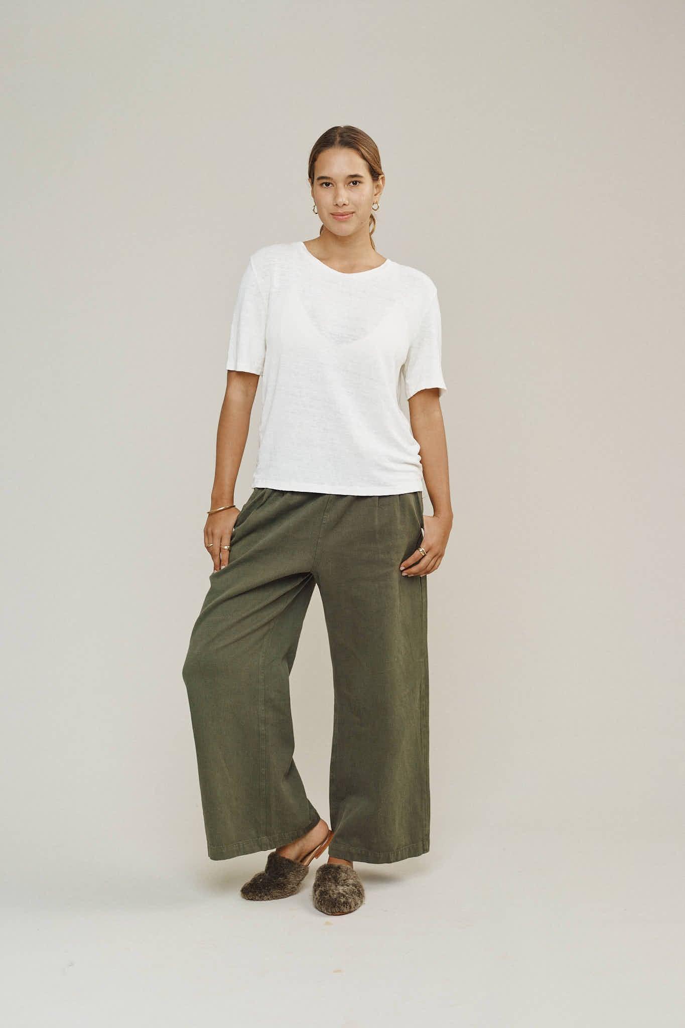 Dakota - 100% Hemp Cropped Tee Female Product Image