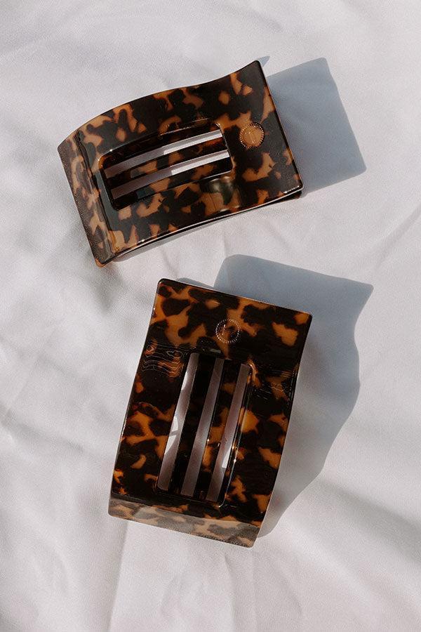 Flat Medium Rectangle Hair Claw Clip in Brown Tortoiseshell Product Image