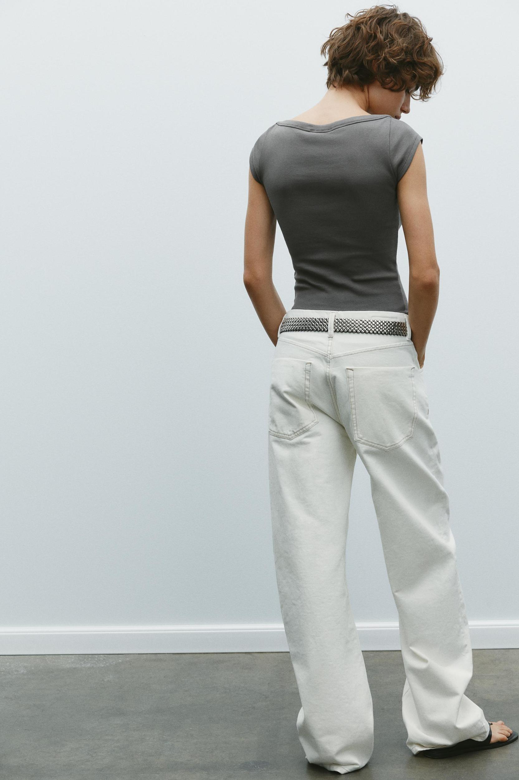 TRF CURVE HIGH-WAIST JEANS Product Image